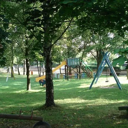 Zum Rosengarten *